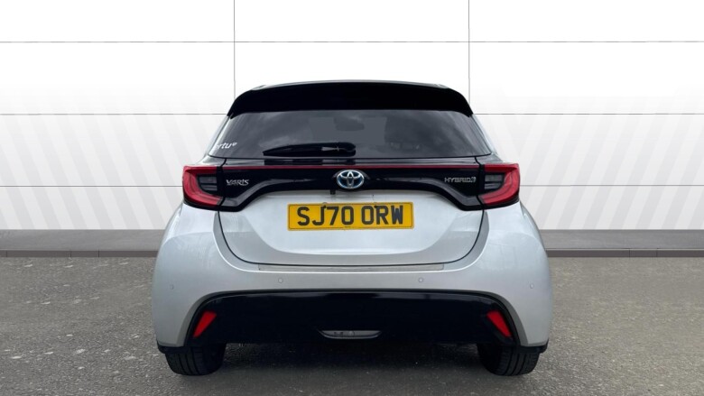 Toyota Yaris 1.5 Hybrid Dynamic 5dr CVT Hybrid Hatchback